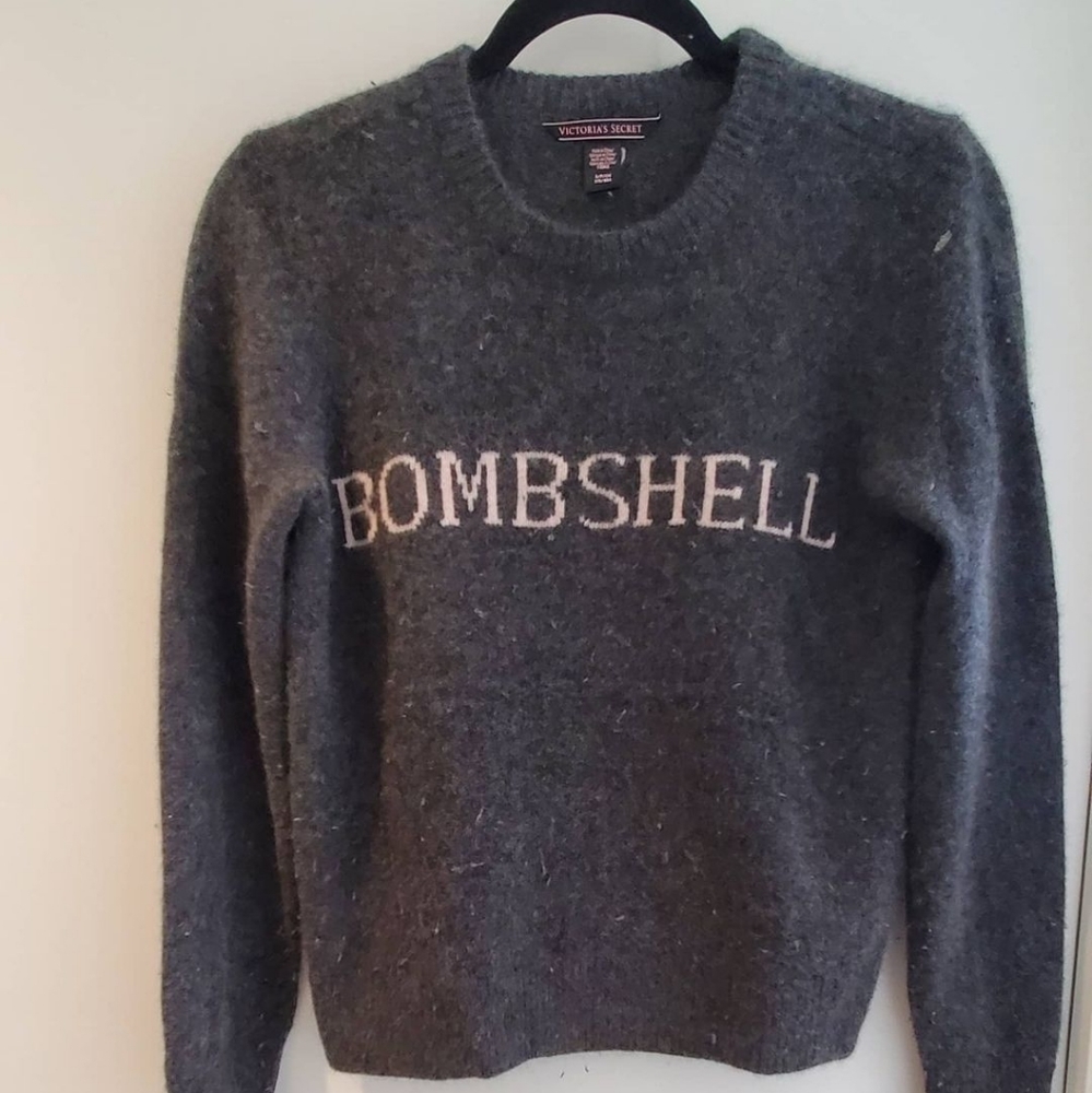 Crewneck Cashmere sweater